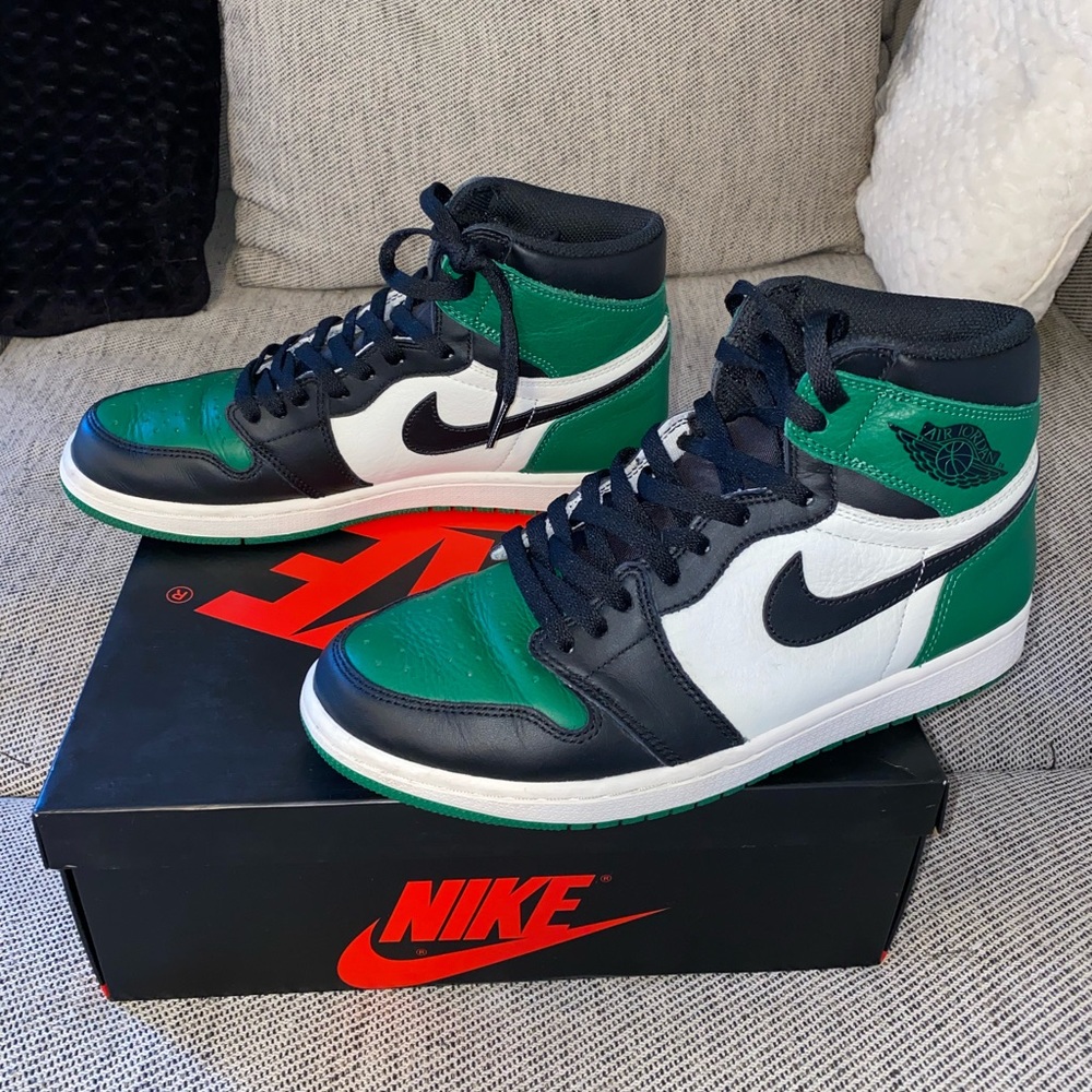 Air Jordan 1 Retro High - Pine Green - 2018